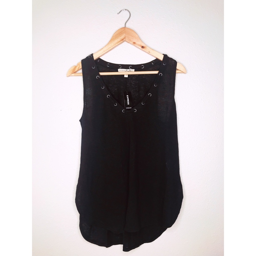 Express - laced V-neck tank